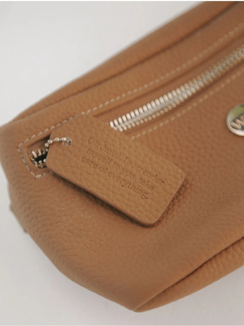 Everyday Pebbled Crossbody Bag in Tan with Gold Hardware - Picture 4 of 9
